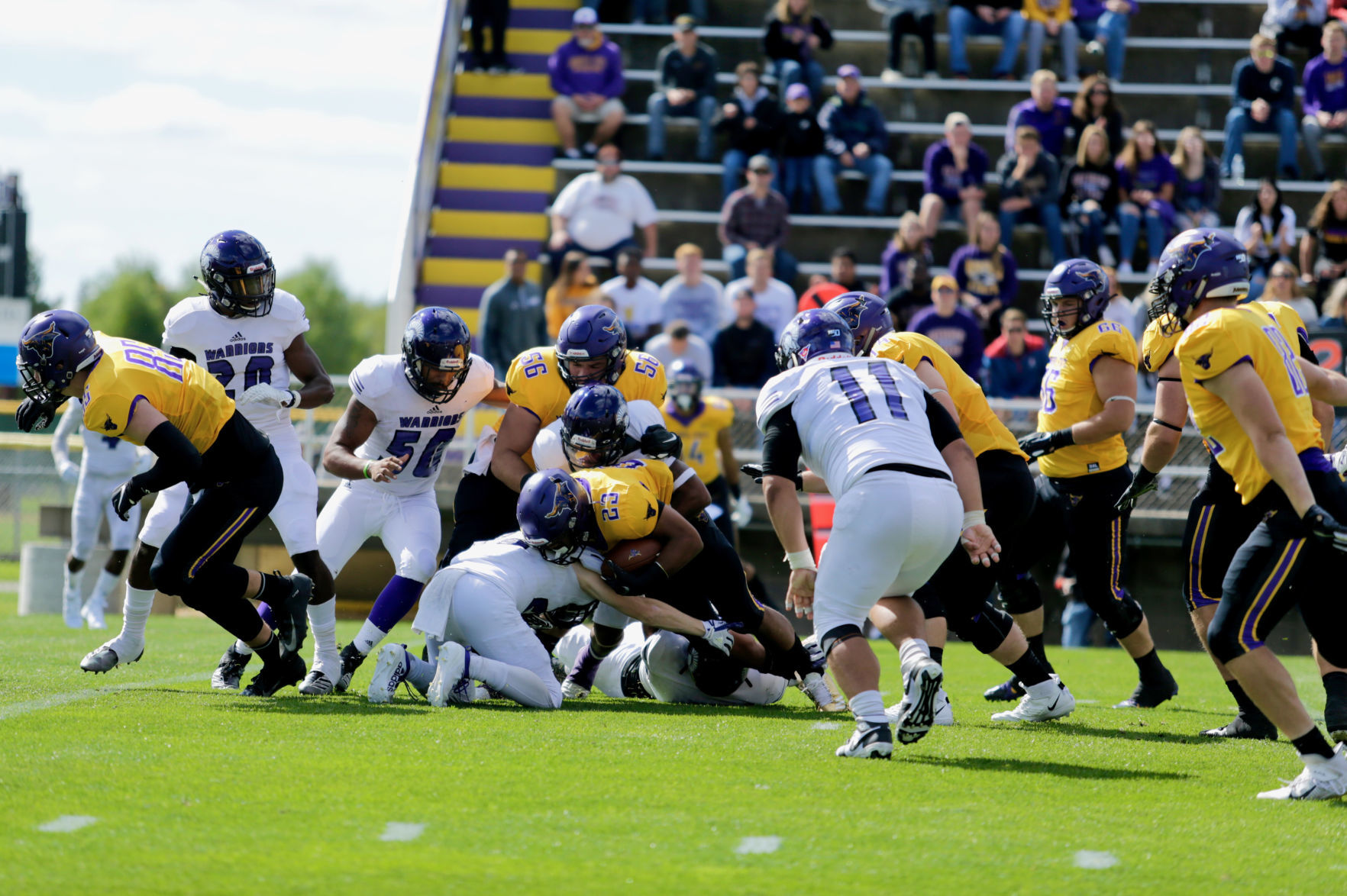 Winona State Football vs Mankato